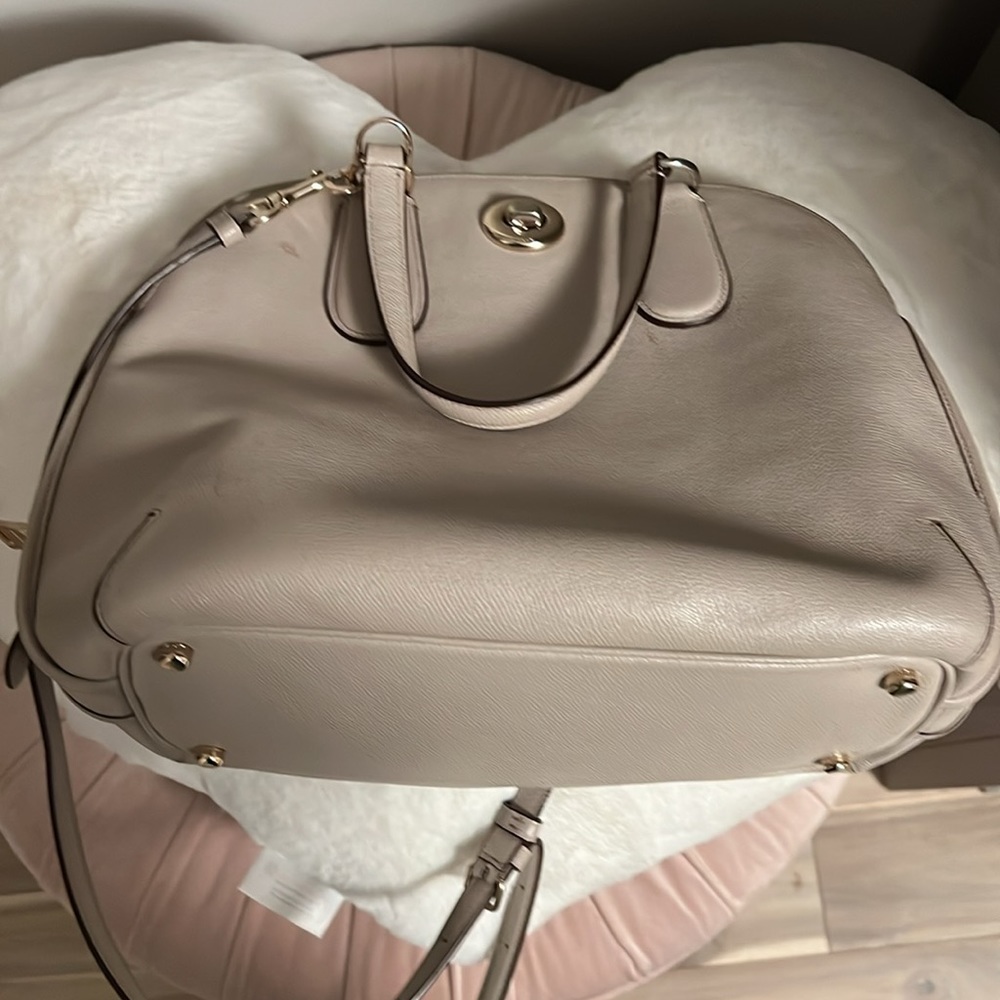 Coach - you know coach is about quality. - Picture 2 of 3